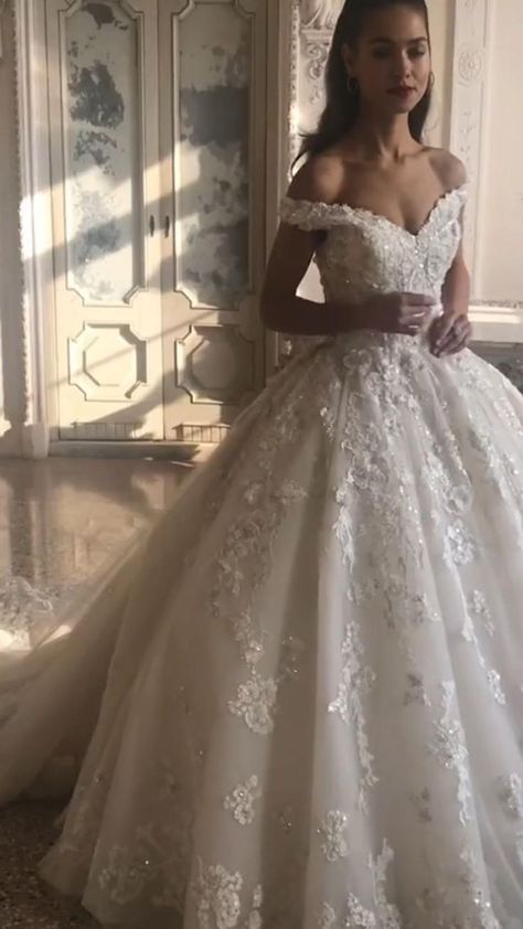 Exuding princess vibes ✨❤️ in 2022 | Sparkle wedding dress, Puffy wedding dresses, Fancy wedding dresses Ball Gown Wedding Dress With Train Tulle, Puffy White Wedding Dress, Romantic Ball Gown Wedding Dress, Wedding Inspo Elegant Dress, Wedings Drees, Dream Dress Wedding, Wedding Dresses Puffy, Wedding Dresses Aesthetic, Garden Wedding Gown