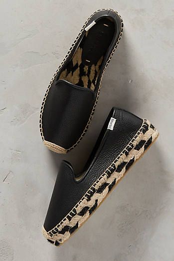 Espadrilles Shoes, Trending Womens Shoes, Shoe Wardrobe, Shoes Teen, Leather Espadrilles, Womens Shoes High Heels, Boots And Sneakers, Mode Inspo, Sneaker Women