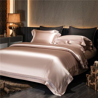 Elegant Bed Sheets, 1000 Thread Count Egyptian Cotton Sheets, Satin Duvet Cover, Rose Gold Bed, Luxury Duvet Sets, Silk Bed Sheets, Bedroom Ambiance, Silk Bedding Set, Egyptian Cotton Duvet Cover