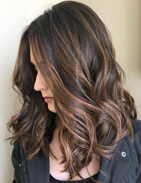 Caramel Highlights for Warm Medium Skin Tone Pony Tails, Brown Ombre Hair Color, Highlights For Dark Brown Hair, Brown Ombre Hair, Balayage Hair Dark, Gorgeous Hair Color, Brunette Balayage Hair, Brown Hair Balayage, Brown Balayage
