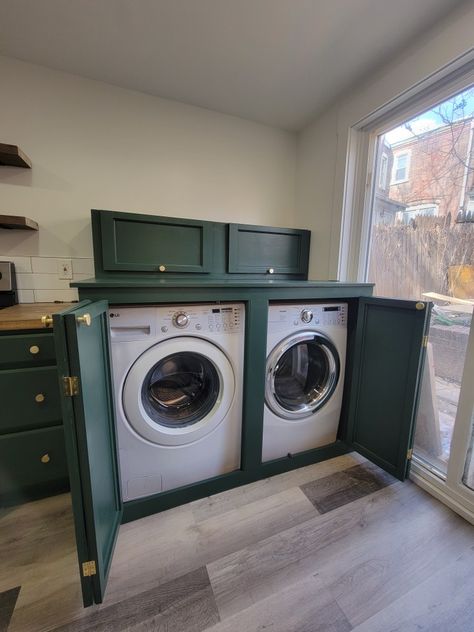 Closed In Washer And Dryer, Hallway Washer And Dryer, Diy Hidden Washer And Dryer, Laundry Enclosure Washer And Dryer, Washer And Dryer Countertop Cabinets, Camargue, Organisation, Washer And Dryer Cupboard, Diy Washer And Dryer Cabinet