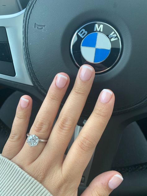 Shellac Manicure Natural Nails, French With Bubble Bath, Short Dip Powder Nails French Tip, Engagement Gel Nails Short, Short Nail Beds Gel Nails, Gel Mani On Natural Nails, Dip White Tip Nails, White Tip Sns Nails, Dip Nails With French Tips