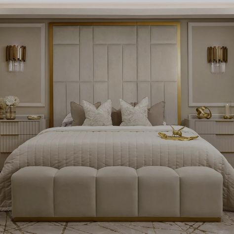 Bedroom White And Gold Decor, White Gold Neutral Bedroom, Full Wall Headboard Design, Bedrooms With White Headboard, Modern Luxury Bedroom White And Gold, Cream White Gold Bedroom, White And Gold Luxury Bedroom, Plush Headboard Bedroom, Cream White And Gold Bedroom