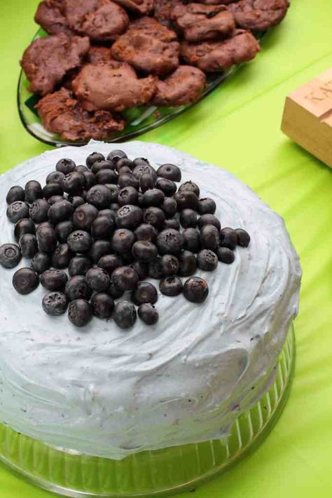 Pie, Blueberry Cream Cheese Frosting, Green Velvet Cake, Blue Velvet Cake, Velvet Desserts, Cake With Blueberries, Blue Velvet Cakes, Banana Dessert Recipes, Velvet Cake Recipes