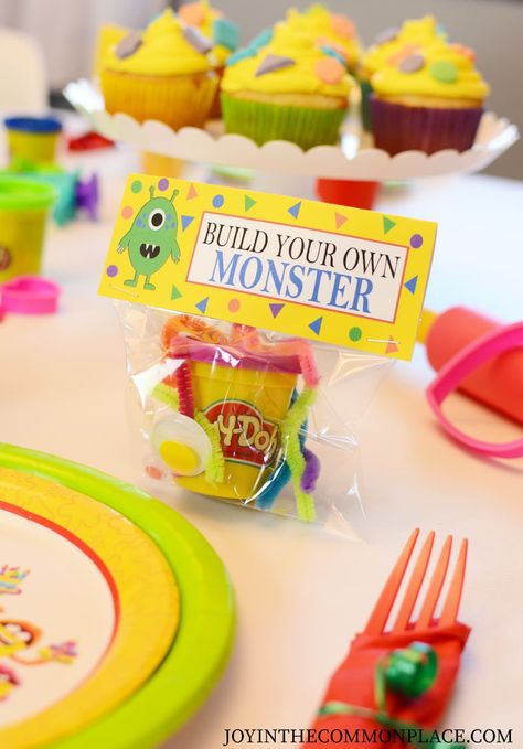 Are you hosting a play date or birthday party soon? A Play-Doh themed play date would be fun to plan! Discover Play-Doh party decorations, party treats, and kids' Play-Doh activities. Be sure to grab my free party favor printables as well! #Sponsored #ad Party supplies: @shindigz | Play Date Ideas for Kids | Play-Doh Birthday Party Ideas | #platedate #playdoh #playdough #partyideas #kidsparty #kidsactivities #birthdayparty #partyplanning #platedates Monsters Party Ideas, Build Your Own Party Favor, Playdoh Birthday Favors, Monster Themed Party Food, Make Your Own Monster Playdough, Monster Birthday Party Favors, Monsters Inc Pinata 1st Birthdays, Make A Monster Play Doh, Play Doh Monsters