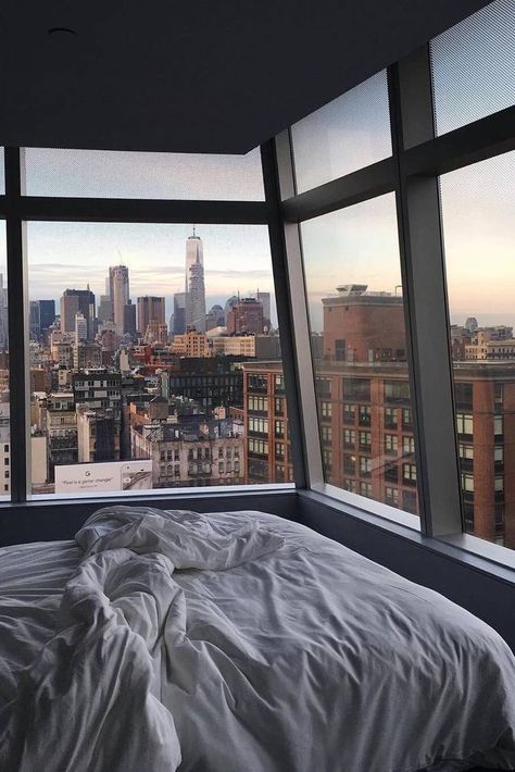 7 Hotels Where Celebrities Stay in New York City | HYPEBAE Apartamento New York, New York Vibes, Hotel Lobby Design, Apartment View, Hotel Lounge, New York City Apartment, Nyc Aesthetic, Nyc Life, New York Life