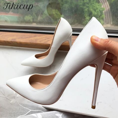 Elegant Heels Classy, Prom Shoes High Heels, Women Classic Style, White Stiletto Heels, White Pumps Heels, White Shoes Heels, Elegant Wedding Shoes, White Stilettos, Wedding High Heels