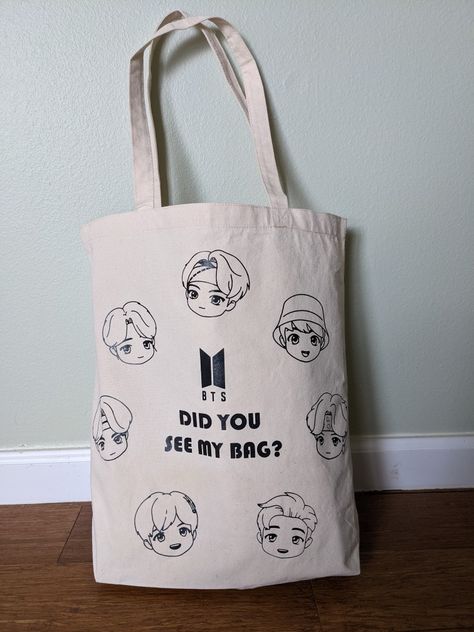 Cute grocery canvas tote bag with Tiny Tan BTS BangTan Sonyeondan Heads and quote from the song Mic Drop "Did you see my bag". Made with silhouette and siser easyweed heat transfer vinyl. Bts Tote Bag Design, Bts Tiny Tan, Bts Tote Bag, Tote Bag Bts, Bts Bag, Anime Tote Bag, Army Accessories, Handpainted Tote Bags, Tiny Tan