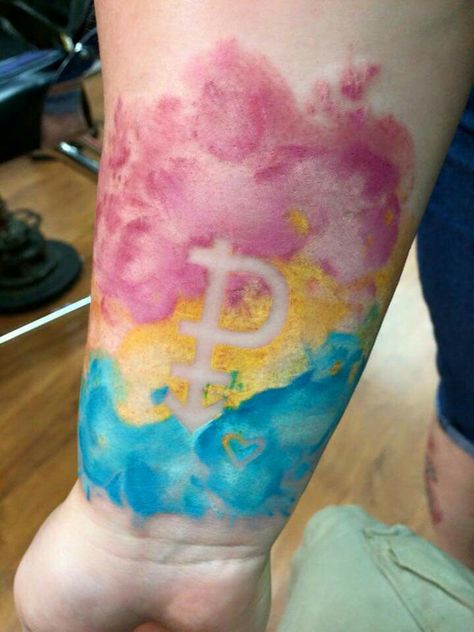 Pansexual Pansexual Tattoo Ideas, Pansexual Tattoo, Pan Tattoo, Lgbt Humor, Lgbt Love, Rose Tattoo, Tattoo Inspiration, I Tattoo, Watercolor Tattoo