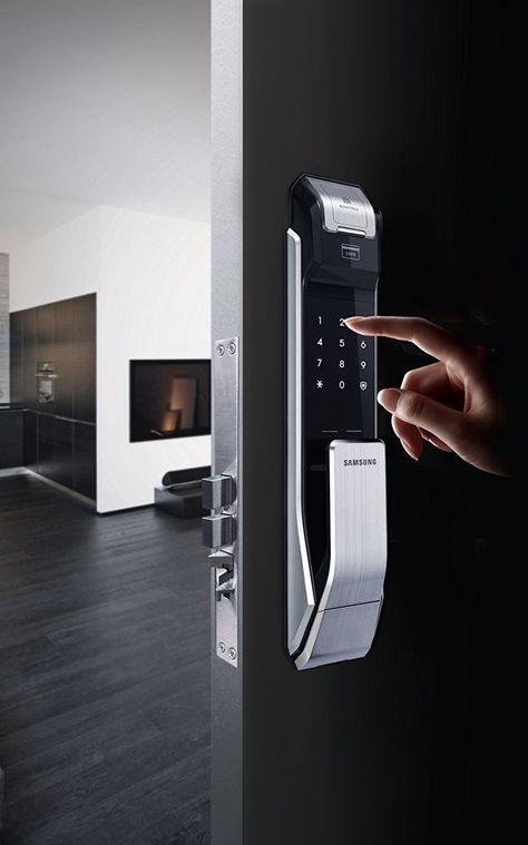 The Best Smart Locks – And Why You Might Need One Biometric Door Lock, Digital Door Lock, Fingerprint Door Lock, Smart Door Locks, Wireless Home Security Systems, Smart Door, Smart Home Design, Interior Minimalista, Wireless Home Security