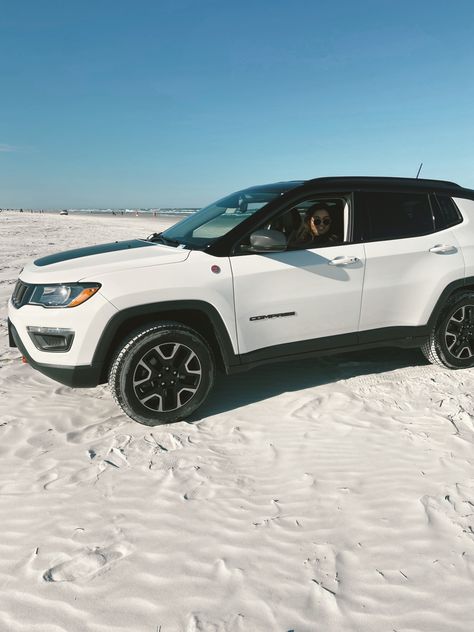 Jeep Compass Branco, Jeep Compass Aesthetic, Jeep Compass 2022, Jeep Compass Trailhawk, Compass Jeep, Jeep Compass Limited, Raphael Veiga, White Jeep, Nardo Grey