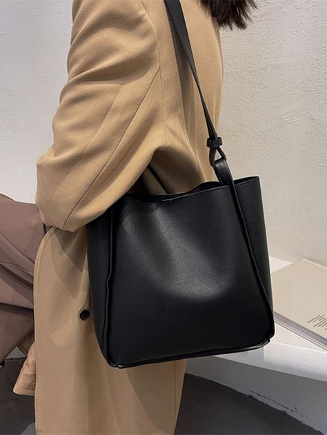 Minimalist Shoulder Bag | SHEIN USA Black Shoulder Bag School, Black Leather Bags Women, Bags For University For Women Aesthetic, Leather Women Bag, Black Bags Women, Black Leather Bag Outfit, Uni Bag Aesthetic, Bags For University For Women, College Bag Aesthetic