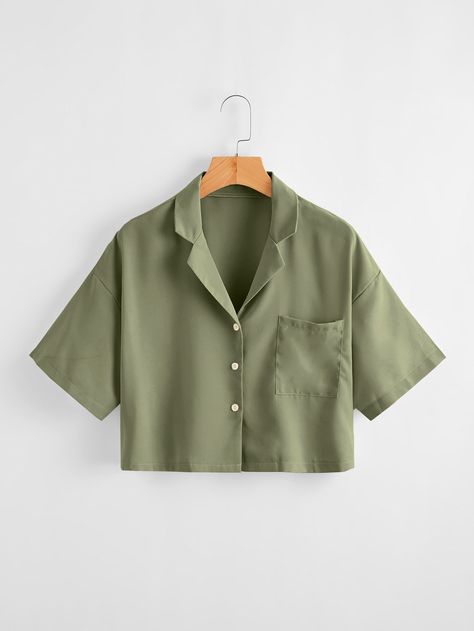 Half Shirt For Women, Short Shirt For Women, Plain Shirt Design For Women, Summer Linen Shirts Women, Green Crop Shirt Outfit, Green Shirts Aesthetic, Casual Blouse Designs Cute Tops, Crop Shirts For Women Outfit, Half Sleeve Shirt Women Outfit