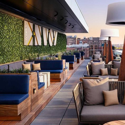 The Best Fall Rooftop Bars for When You Just Can't Let Go of Summer Industrial Rooftop Bar, Rooftop Lounge Bar Design, Roof Top Lounge Rooftop Bar, Outdoor Lounge Restaurant, Rooftop Terrace Restaurant Design, Rooftop Terrace Design Restaurant, Rooftop Bar Design Terraces, Bar Rooftop Design, Modern Outdoor Restaurant Design