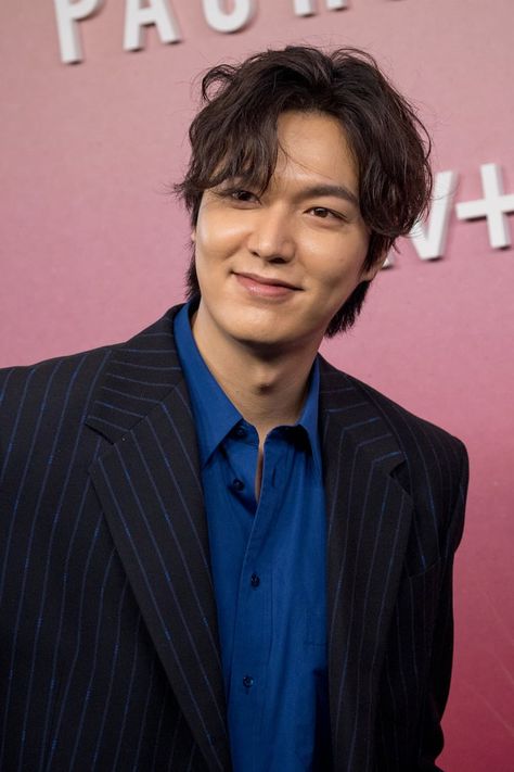 Foto Lee Min Ho, Lee Min Ho Kiss, Emma Watson Pics, The Great Doctor, Jungkook Photoshoot, Lee Min Ho Photos, Husband Material, Korean Guys, Kim Go Eun