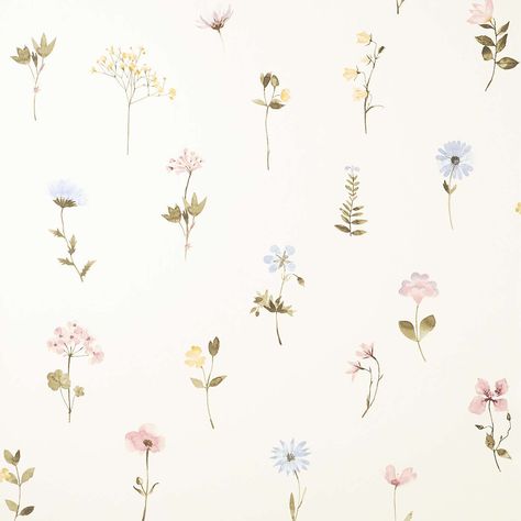 Floral Wallpaper Bedroom, Flower Bedroom, Vintage Flowers Wallpaper, How To Hang, Flowers Wallpaper, Wallpaper Size, Nursery Wallpaper, Spare Room, Room Wallpaper