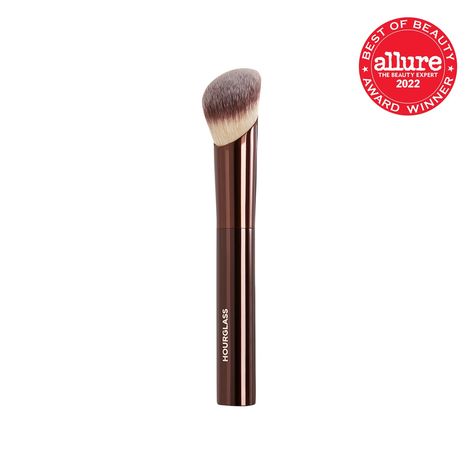 Contour Blending Brush, Hourglass Makeup Brushes, Best Makeup Brushes Set, Best Blush Brush, Best Makeup Sponge, Christian Dior Makeup, Hourglass Ambient, Hourglass Makeup, Bronzer Makeup