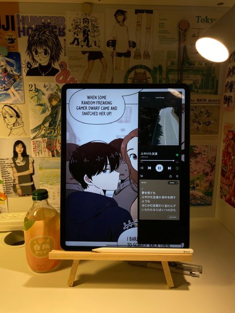 Webtoon Artist Aesthetic, Webtoon Creator Aesthetic, Manga Library Aesthetic, Aesthetic Ipad Setup, Manhwa Aesthetic, Webtoon Aesthetic, Buku Skrap, Anime Room, Japan Aesthetic