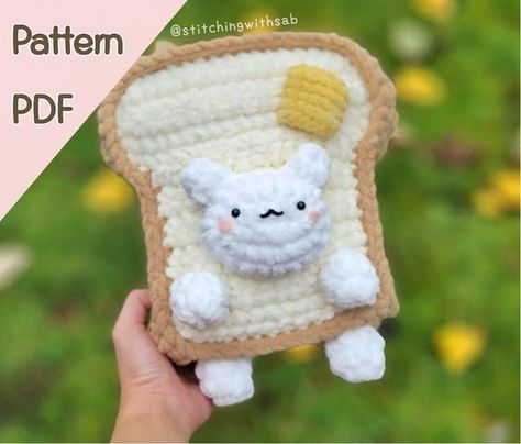 DOWNLOAD PDF FILE Cat Toast Bread Crochet Pattern DIY crochet cat toys #diycrochetcattoys #crochet #crochettoy #crochettoys 3.840 Toast Crochet Pattern, Bread Crochet, Toast Crochet, Cat Toast, Crochet Kawaii, Chat Crochet, Toast Bread, Crochet Mignon, Easy Crochet Animals