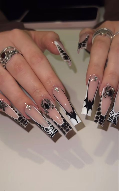 Bat Nails Square, Black Nails Acrylic Goth, Black Nails Edgy, Gothic Inspired Nails, Goth Square Acrylic Nails, Goth Nails Coffin Shape, Falling In Reverse Nails, Icp Juggalo Nails, White Gothic Nails