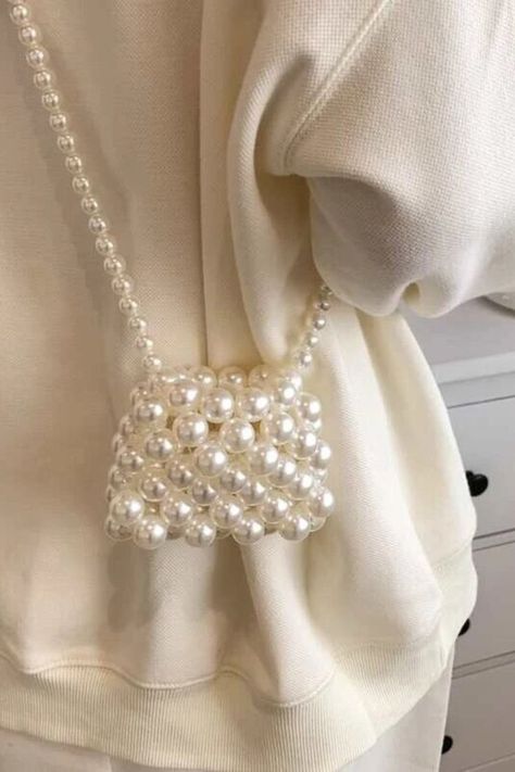 Wedding Bags, Bridal Bags, Wedding Pearl Bags, Mini Faux Pearl Beaded Crossbody Bag. Diy Mini Bag, Pearl Bags, Bridal Bags, Beaded Crossbody Bag, Hand Beaded Bag, Tas Mini, Statement Handbag, Designer Clutch Bags, Wedding Bags