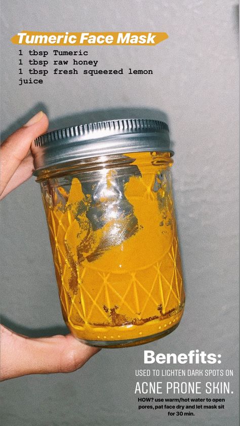 Tumeric Diy Face Masks, Tumeric And Lemon For Dark Spots, Tumeric Masks For Dark Spots, Tumeric Skin Lightening Diy, Turmeric Paste For Dark Spots, Darkspots Skincare Home Remedy, Diy Lightening Scrub, Homemade Tumeric Mask, Tumeric Face Scrub Homemade