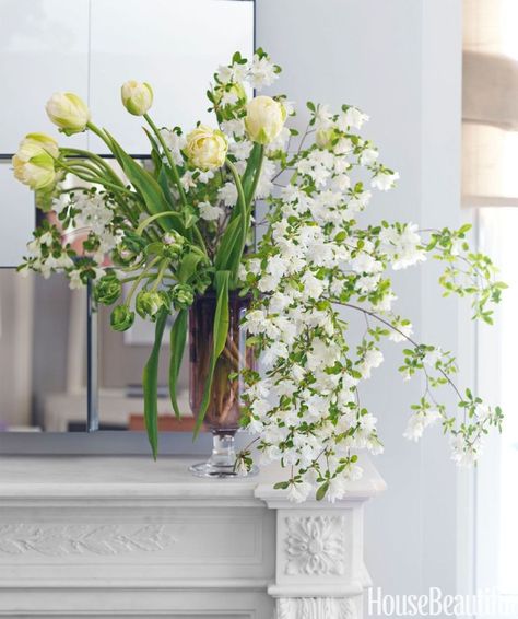 'Tis the season for gorgeous blooms. Pictures Of Spring Flowers, Spring Living Room, Spring Flower Arrangements, Pear Blossom, Fireplace Mantel Decor, Hydrangea Not Blooming, Flower Arrangements Simple, Beautiful Bouquet Of Flowers, Spring Blooms