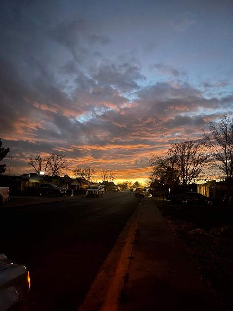 New Mexico Sunset Nature, Mexico, New Mexico Sunset, Mexico Sunset, Roswell New Mexico, New Mexico, Aesthetic Pictures, Vision Board, Quick Saves