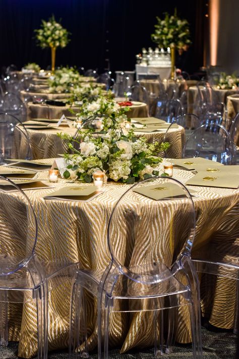 Gala Planning, Luxury Event Decor, Gala Decorations, Corporate Dinner, Gala Themes, Corporate Events Decoration, Gala Ideas, Gold Wedding Colors, Gala Party