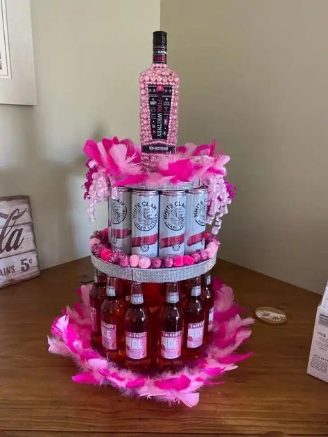 23 Super Fun 21st Birthday Ideas For An Epic Birthday Party - The Girly System 21 Again Birthday Ideas, Party 21st Birthday Ideas, Girly 21st Party Ideas, Fun 20th Birthday Party Ideas, Things To Do On 21st Birthday, 21st Decor Ideas, 21st Birthday Bar Ideas, Party Themes For 18th Birthday, Pink 18th Birthday Party Ideas