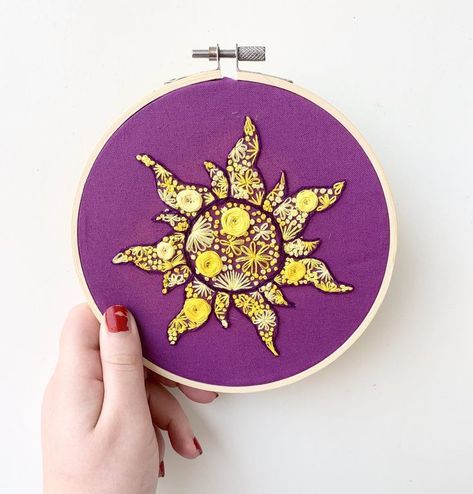 Tangled Embroidery, Gems Embroidery, Embroidery Inspiration Simple, Embroidery On Canvas, Tangled Sun, Sun Embroidery, Xmas Art, Disney Embroidery, Printable Sewing Patterns