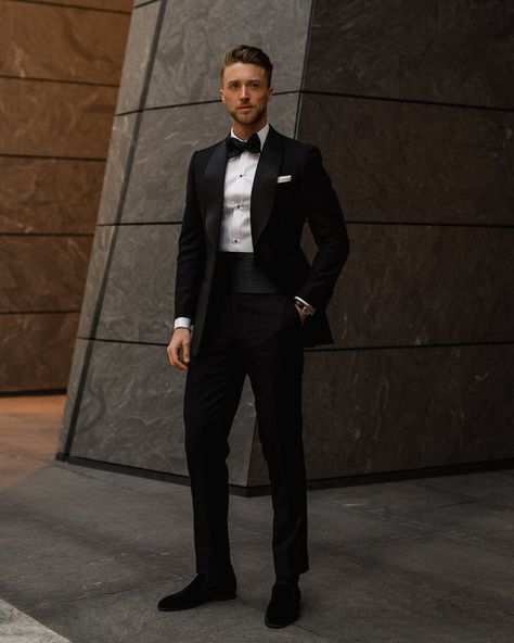 Black Tuxedo Wedding, Tuxedo Suit For Men, Men's Tuxedo Wedding, Wedding Suits Men Black, Groom Tuxedo Wedding, Black Tie Tuxedo, Custom Tuxedo, White Tux, Groom Dress Men