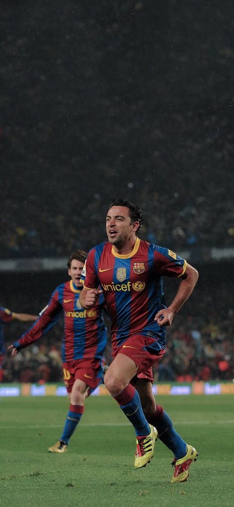 Messi Xavi Iniesta, Xavi Wallpapers, Xavi Iniesta, Soccer Wallpapers, Xavi Hernandez, Barcelona Team, Football Wallpapers, Football Icon, World Football