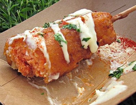 Graham Elliot's Lobster Corn Dog Recipe - Amazing! Lobster Recipes, Cook Lobster Tails, Corn Dog Recipe, Food On A Stick, Cook Lobster, Corndog Recipe, Lobster Dishes, How To Cook Lobster, Corn Dog