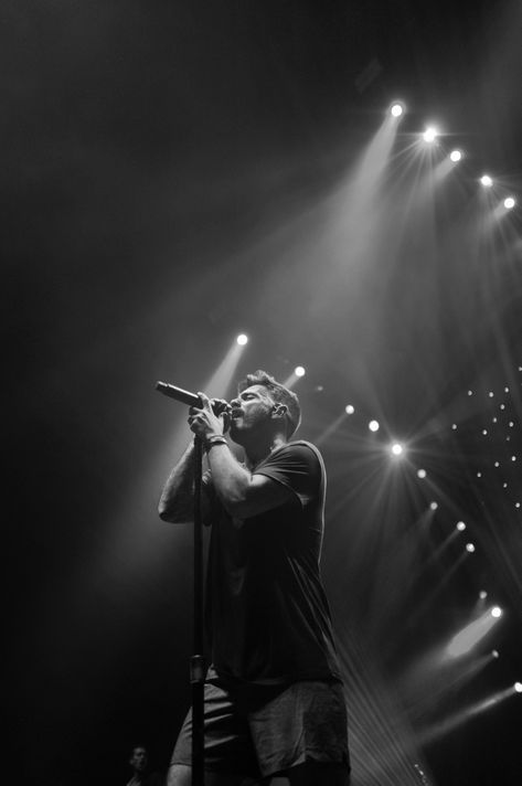 Jon Bellion Wallpaper, Jon Bellion Art, Crush Culture, Music Flow, Jon Bellion, Cactus Jack, Big Photo, Human Male, Concert Photography