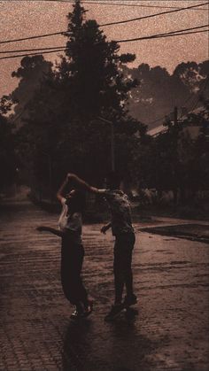 Rain Dance Aesthetic, Happy Evening, Dance Aesthetic, Rain Dance, Karakter Marvel, Love Couple Images, Flute Music, Profile Pictures Instagram, Love Romantic