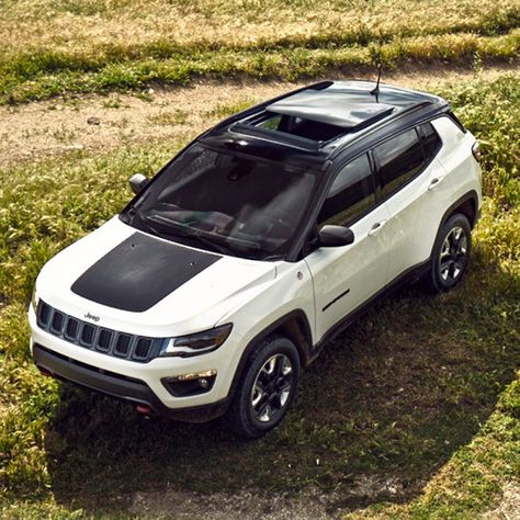 2018 Jeep Compass Trailhawk Two-Tone Black Roof Jeep Compass Trailhawk, Jeep Trailhawk, Car Stripes, Black Roof, Sport Theme, Car Wheels Diy, Wheel Craft, Aston Martin Cars, Ford Mustang Car