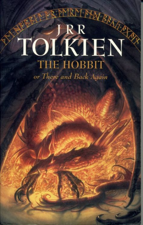 "El Hobbit", de J.R.R. Tolkien. Una precuela de lo que sería luego la saga de El Señor de los Anillos y apunta a un público más infantil. Un día el tranquilo y pacífico hobbit Bilbo Bolsón es contratado por 12 enanos para saquear la Montaña Solitaria y poder recuperar el hogar que les fue arrebatado por el dragón Smaug. En el viaje los acompaña Gandalf y encuentra el Anillo Único. Jrr Tolkien, Gandalf, The Hobbit Book Cover, Hobbit Book, Hobbit An Unexpected Journey, John Howe, Bilbo Baggins, Beach Reading, I Love Books