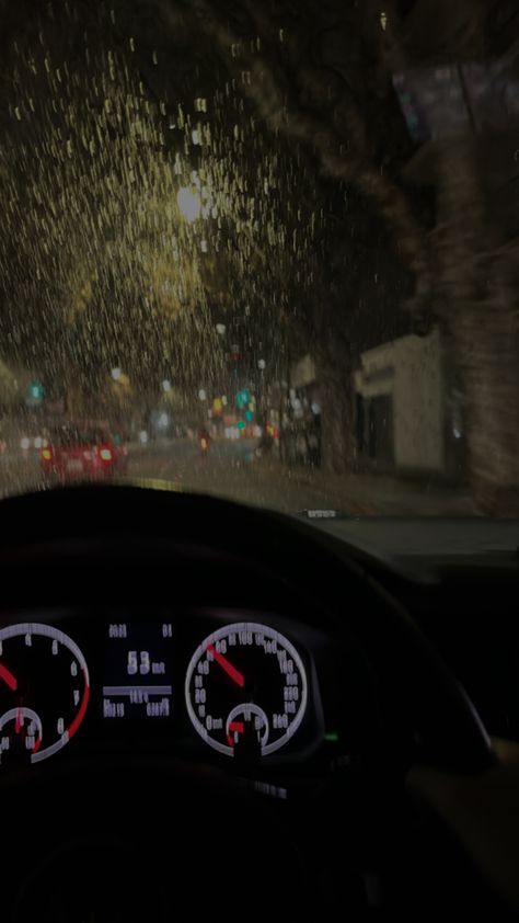 auto car rain lluvia aesthetic drive driving night music insta intsastory story historia Night Walk In Rain, Car Night Rain Snap, Rain Car Snaps Night, Night Drive Raining, Night Rain Car Snap, Car Drive In Rain, Night Driving Rain, Night Rain Drive, Car In Rain Aesthetic