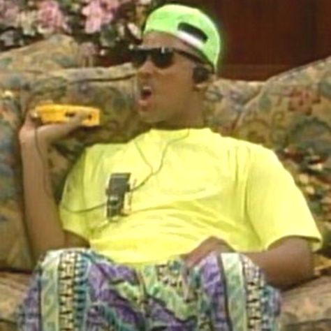 Fresh prince Will Smith Fresh Prince Outfits, Best 90s Outfits, Fresh Prince Of Bel Air Outfits, Black Love Pictures, Fresh Prince Outfits, 90's Outfit, Princes Fashion, 90s Outfits, Tupac Pictures