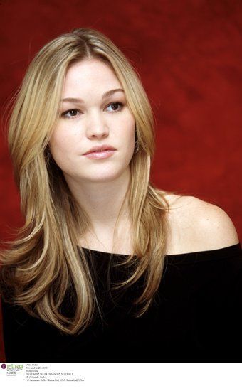 Long Haircuts, Really Long Hairstyles, Julia Stiles Hair, Graduated Layers, Blackberry Hair Colour, Hairstyle Guide, Hair Clipart, Beehive Hair, Julia Stiles