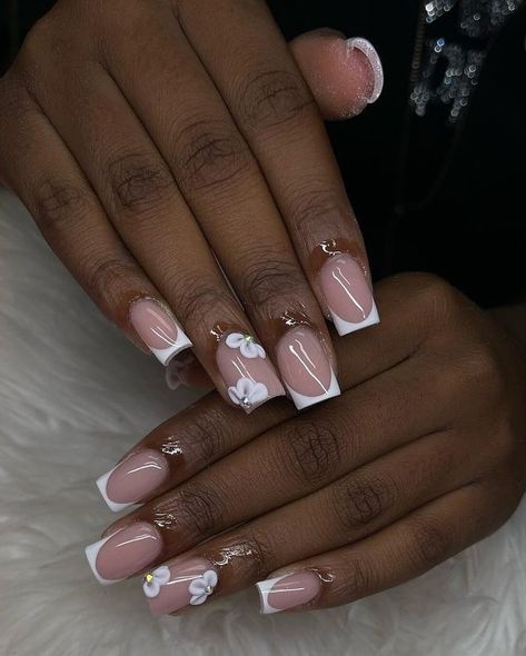 My white nail loverssssssss, where you atttttt??? These white nail inspos are just too cute to look past! Which slide is it for you? For me it’s slide 3! And remember,you can recreate all of them in Pressons or exquisite nail appointments with @nailsbyomoh To order or book appointment, Please send a dm Thank you! #fypシ #fypシ #nails Short Pink French Tip Nails With Flowers, French Tip And 3d Flower Nails, French Tip Designs Flower, French Manicure With 3d Flower, French Tip Nails With 3d Design, Short French Tip With 3d Flower, Simple Nail Designs With Flowers, All White Short Acrylic Nails, Nails Acrylic For 12-13