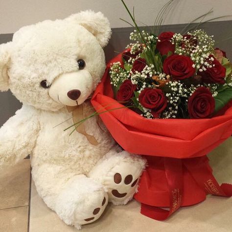 Valentine Gifts Teddy Bear, Teddy Bear Flower Bouquet, Big Teddy Bear Valentines Day, Teddy Bear Gift Girlfriend, Teddy Bear And Roses, Teddy Bear And Flowers, Roses Teddy Bear, Teddy Bear With Flowers, Teddy Bear Flowers