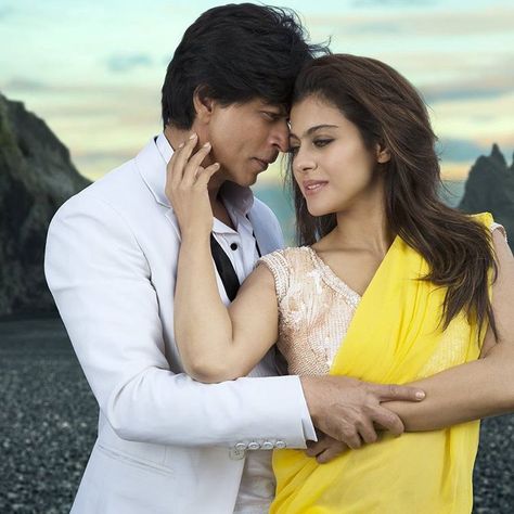 Dilwale on Instagram: “The song of eternal romance is right here! Have you seen it yet? #Gerua https://t.co/mNanS5ztxS https://t.co/wZ4cq3fM4r” Anushka Sharma, Kajol Dilwale, Dilwale 2015, Shahrukh Khan And Kajol, Bollywood Couples, Akshay Kumar, Shah Rukh Khan, Indian Movies, Shahrukh Khan