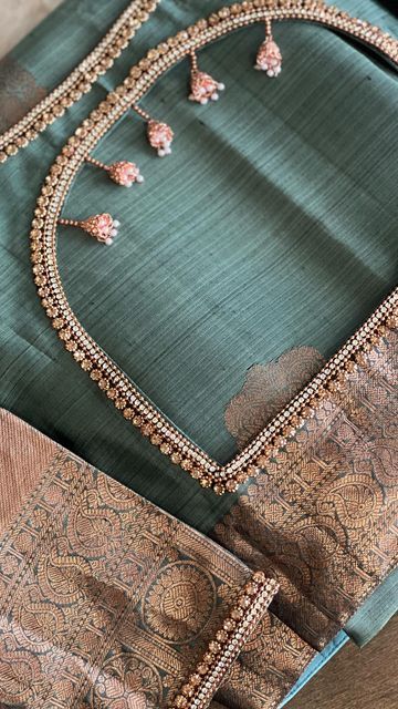 Neck Design For Silk Blouse, Simple Gold Work Blouse Designs, Stylish Aari Work Blouse, Saree Blouse Designs Latest Net, Blouse Back Designs Silk, New Silk Blouse Designs, Simple Blouse Aari Designs, Lace Design For Blouse, Silk Saree Blouse Designs Pattern Wedding