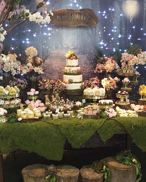 Fairy Garden Ideas Enchanted Forest, Enchanted Forest Theme Party, Enchanted Forest Quinceanera Theme, Enchanted Forest Quinceanera, Enchanted Forest Prom, Enchanted Forest Decorations, Enchanted Forest Baby Shower, Forest Theme Party, Enchanted Forest Birthday