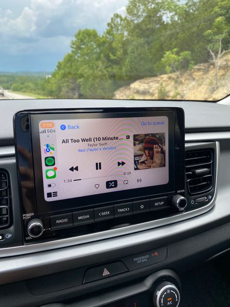 Olinda, Listening To Taylor Swift In The Car, Listening To Taylor Swift Aesthetic, Driving Inspiration, Courtney Satella, Taylor Swift Car, Listen To Taylor Swift, Listening To Taylor Swift, Swiftie Aesthetic