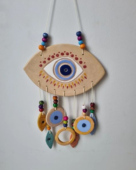 Macrame Thread Crafts, Evil Eye Diy, Ceramic Evil Eye, Ceramic Eye, Evil Eye Art, Eye Evil, Handmade Evil Eye, Painted Pots Diy, Clay Crafts Air Dry