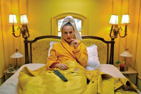 The 7 Most Beautiful Sets from Wes Anderson Movies - Galerie Wes Anderson Decor, Grand Hotel Budapest, Zebra Print Wallpaper, New York Townhouse, Royal Tenenbaums, The Grand Budapest Hotel, Clashing Prints, Ballet Studio, Vogue British