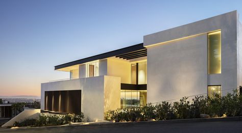 Laurel I | McClean Design Mcclean Design, Luxurious House, Material Palette, Neutral Design, California Coast, Design Aesthetic, Real Estate Companies, Architecture Firm, Modern Spaces